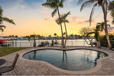 11260 5th Street E, Treasure Island, FL 33706 - Photo 73