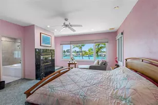 11260 5th St E, Treasure Island, FL 33706 - Photo 39
