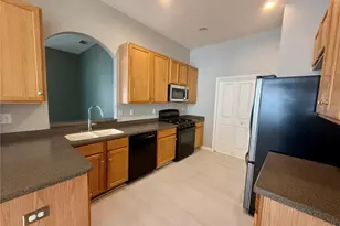 31819 Blythewood Way, Wesley Chapel, FL 33543 - Photo 7