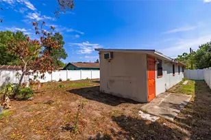 3714 N 55th St, Tampa, FL 33619 - Photo 23