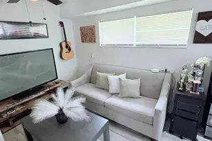 10004 Memorial Hwy, Tampa, FL 33615 - Photo 29