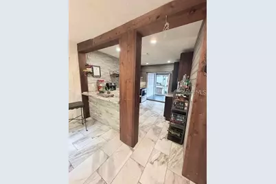 10004 Memorial Highway, Tampa, FL 33615 - Photo 11