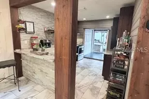 10004 Memorial Hwy, Tampa, FL 33615 - Photo 11