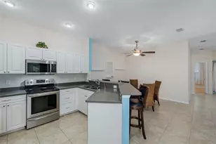 11142 Port Douglas Dr, New Port Richey, FL 34654 - Photo 13