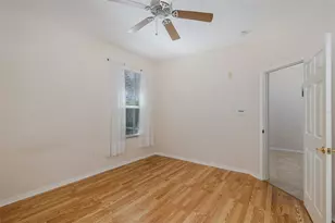 11142 Port Douglas Dr, New Port Richey, FL 34654 - Photo 19