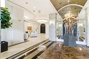 5823 Bowen Daniel Dr, Tampa, FL 33616 - Photo 3