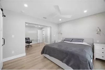 5275 32nd Avenue N, Saint Petersburg, FL 33710 - Photo 19