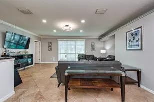 720 Sandy Hills Ave, Tarpon Springs, FL 34689 - Photo 5
