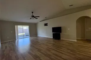 12626 Lake Vista Dr, Gibsonton, FL 33534 - Photo 9