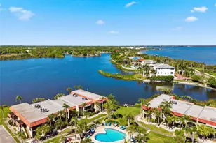 1009 S Bayshore Blvd, Safety Harbor, FL 34695 - Photo 29