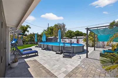2530 51st Street N, Saint Petersburg, FL 33710 - Photo 23