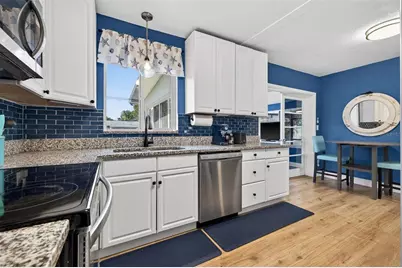 2530 51st Street N, Saint Petersburg, FL 33710 - Photo 11