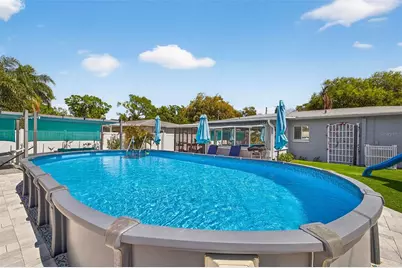 2530 51st Street N, Saint Petersburg, FL 33710 - Photo 31