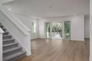 318 Rafael Blvd NE, Saint Petersburg, FL 33704 - Photo 5