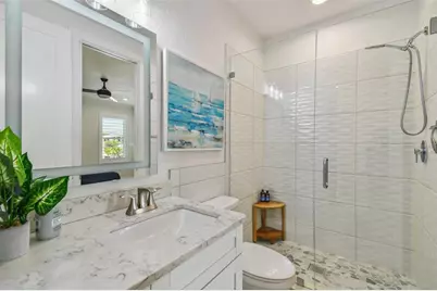 4835 W Bay Villa Avenue, Tampa, FL 33611 - Photo 37