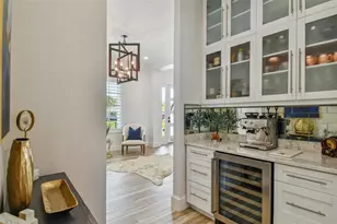 4835 W Bay Villa Ave, Tampa, FL 33611 - Photo 21
