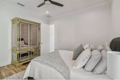4835 W Bay Villa Avenue, Tampa, FL 33611 - Photo 27