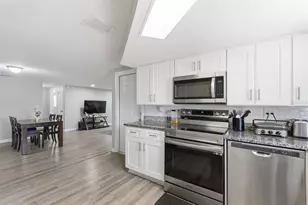 9825 Lakeside Ln, Port Richey, FL 34668 - Photo 27