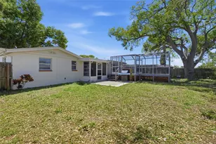 9825 Lakeside Ln, Port Richey, FL 34668 - Photo 39