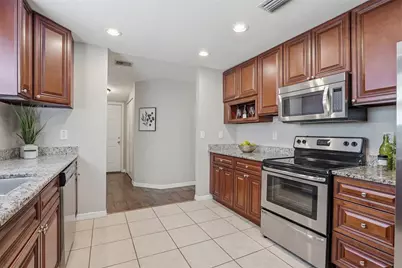 2501 W Gray Street, Tampa, FL 33609 - Photo 15