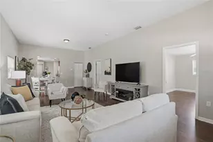 2501 W Gray St, Tampa, FL 33609 - Photo 9