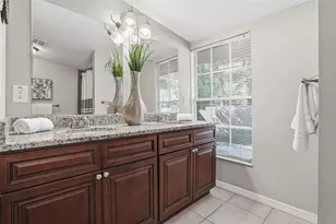 2501 W Gray St, Tampa, FL 33609 - Photo 25