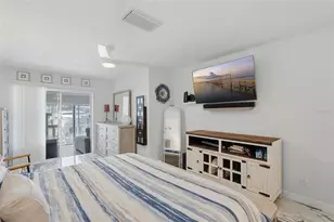 573 Boca Ciega Point Blvd N, Saint Petersburg, FL 33708 - Photo 15