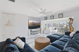 573 Boca Ciega Point Blvd N, Saint Petersburg, FL 33708 - Photo 5