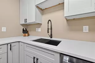 5846 82nd Ave N, Pinellas Park, FL 33781 - Photo 15