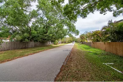 1840 Douglas Avenue, Dunedin, FL 34698 - Photo 39