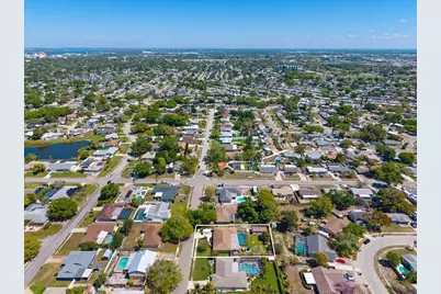 3911 24th Avenue W, Bradenton, FL 34205 - Photo 43