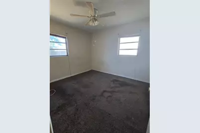 711 9th Street NW, Largo, FL 33770 - Photo 13