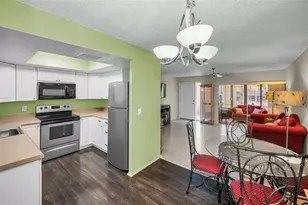 1121 Queen Anne Dr, Palm Harbor, FL 34684 - Photo 3