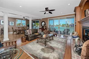 11145 3rd St E, Treasure Island, FL 33706 - Photo 5
