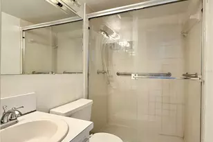 4455 Duhme Rd, Saint Petersburg, FL 33708 - Photo 19