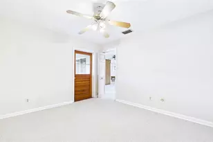 1601 Lark Ln, Brandon, FL 33510 - Photo 23