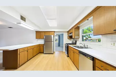 1601 Lark Lane, Brandon, FL 33510 - Photo 19