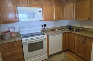 4900 Brittany Dr S, Saint Petersburg, FL 33715 - Photo 3