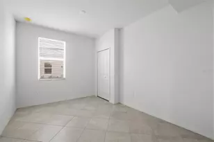 19223 Cherrystone Wy, Lakewood Ranch, FL 34211 - Photo 7