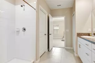 4914 Wild Senna Blvd, Tampa, FL 33619 - Photo 15