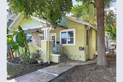 146 13th Avenue NE, Saint Petersburg, FL 33701 - Photo 1