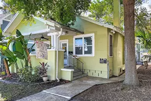 146 13th Ave NE, Saint Petersburg, FL 33701 - Photo 1