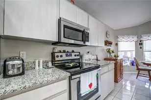 1716 Westerly Dr, Brandon, FL 33511 - Photo 9