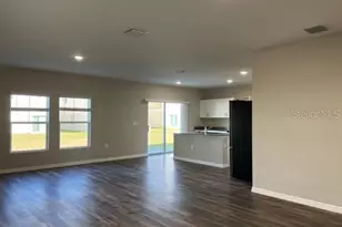 34137 Scarlet Sage Ct, Wesley Chapel, FL 33545 - Photo 3