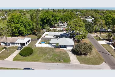 5401 17th Avenue S, Gulfport, FL 33707 - Photo 1