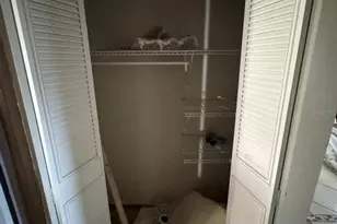 9040 Crabtree Ln, Port Richey, FL 34668 - Photo 17