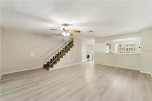 16110 Rambling Vine Dr W, Tampa, FL 33624 - Photo 19