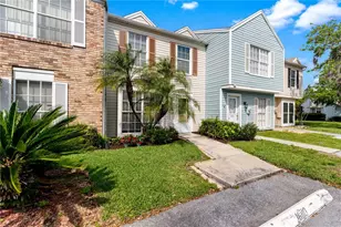 16110 Rambling Vine Dr W, Tampa, FL 33624 - Photo 9