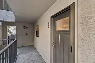 105 4th Ave NE, Saint Petersburg, FL 33701 - Photo 15