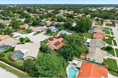 2729 Redford Court E, Clearwater, FL 33761 - Photo 57